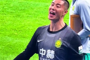侯爷威武